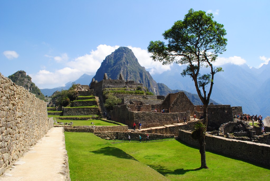 Short Inca Trail to Machu Picchu for 2 days